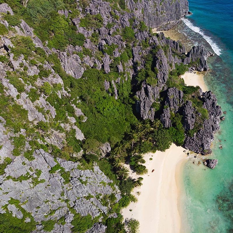 Nlack island