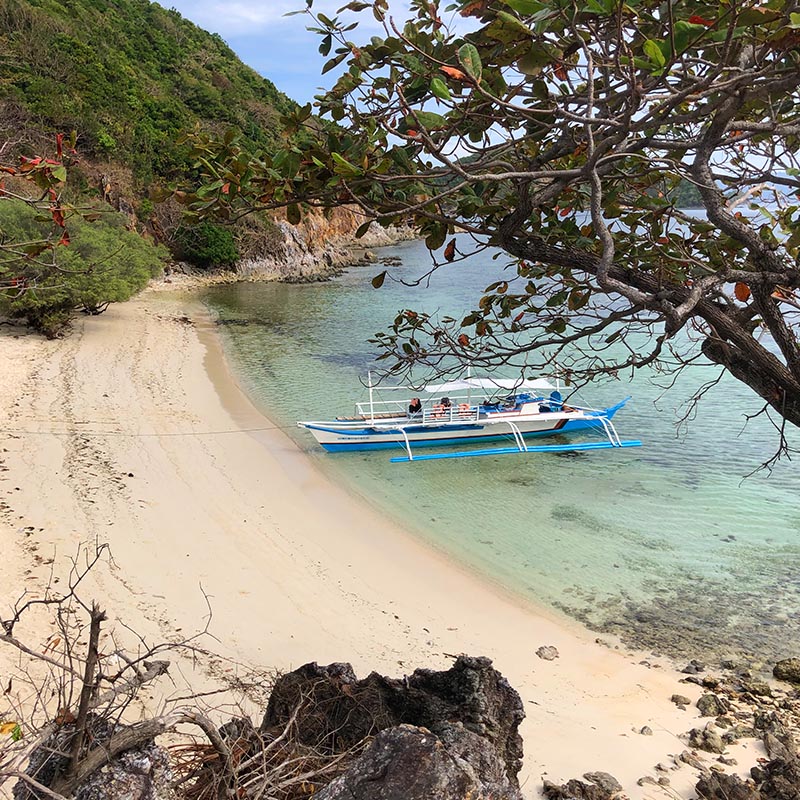 island-hopping1 beaches around coron busuanga