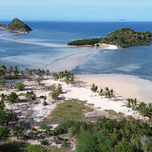 coron-palawan-_0021_633114997_1246503467545310_4034188244418171004_n Lakdayan beach Busuanaga Coron