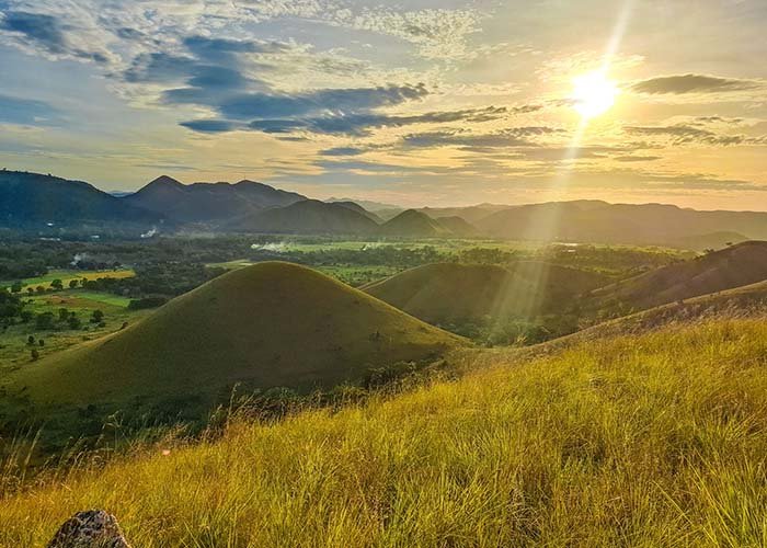 Coron-tours____0004_587806911_1874089459849535_1640462922890465956_n
